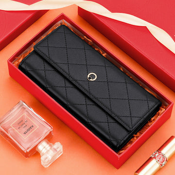 Women’s Wallets, Cosmetic Bags