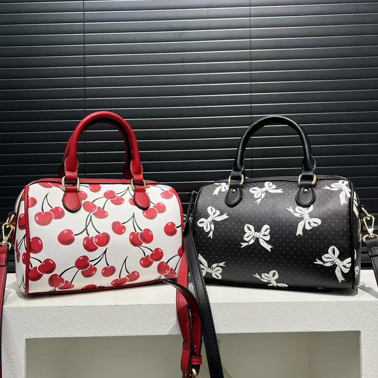 Women’s Soft Leather Handbag – Cute Patchwork, Easy to Match