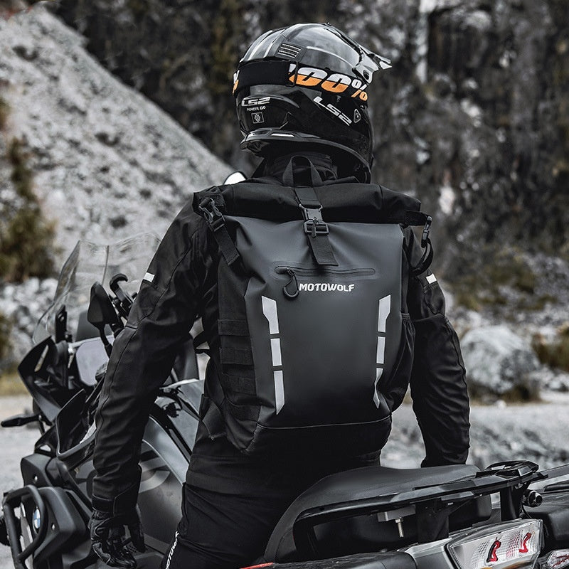 Motorcycle Outdoor Riding Large-capacity Leisure Waterproof Reflective Backpack